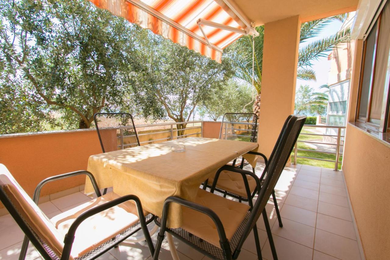 Apartments Matas Sukošan Dış mekan fotoğraf