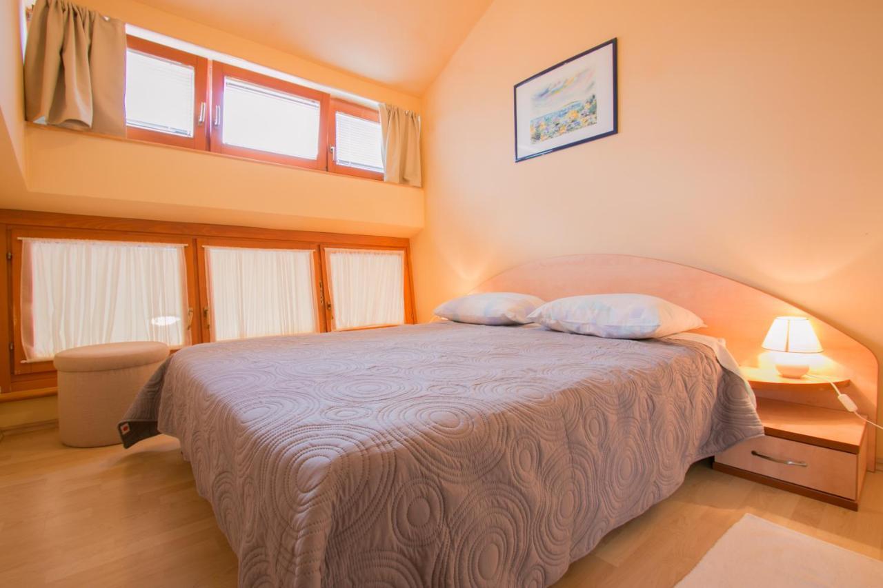 Apartments Matas Sukošan Dış mekan fotoğraf