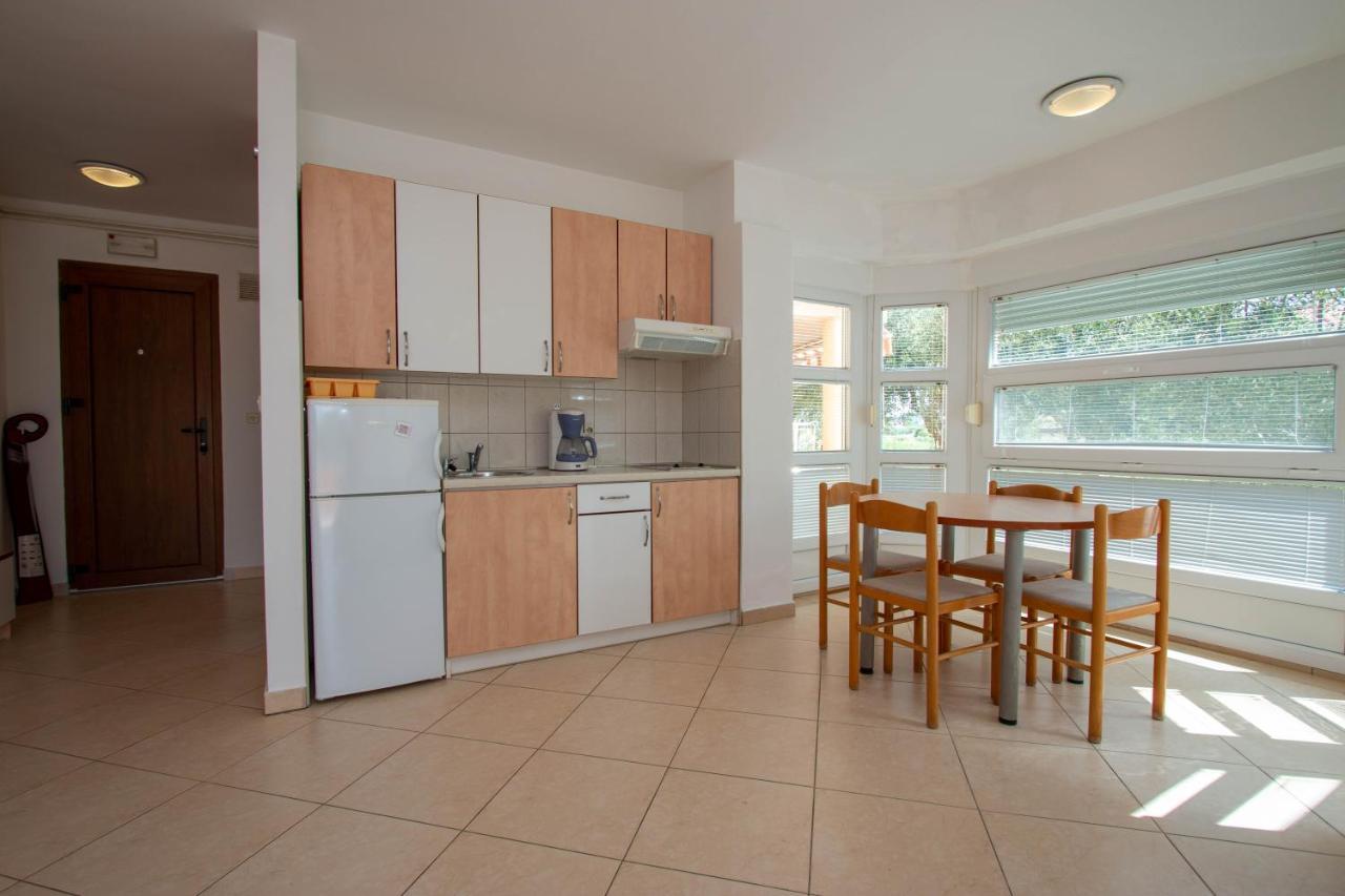 Apartments Matas Sukošan Dış mekan fotoğraf