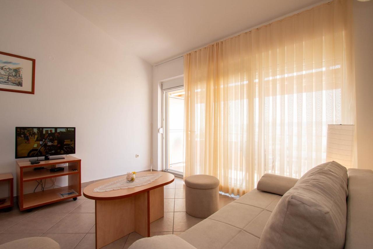 Apartments Matas Sukošan Dış mekan fotoğraf