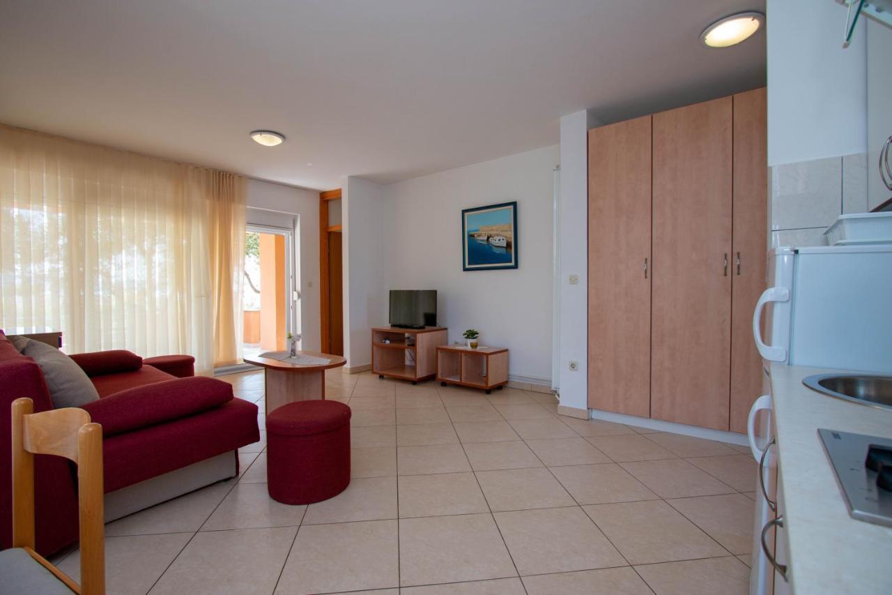 Apartments Matas Sukošan Dış mekan fotoğraf