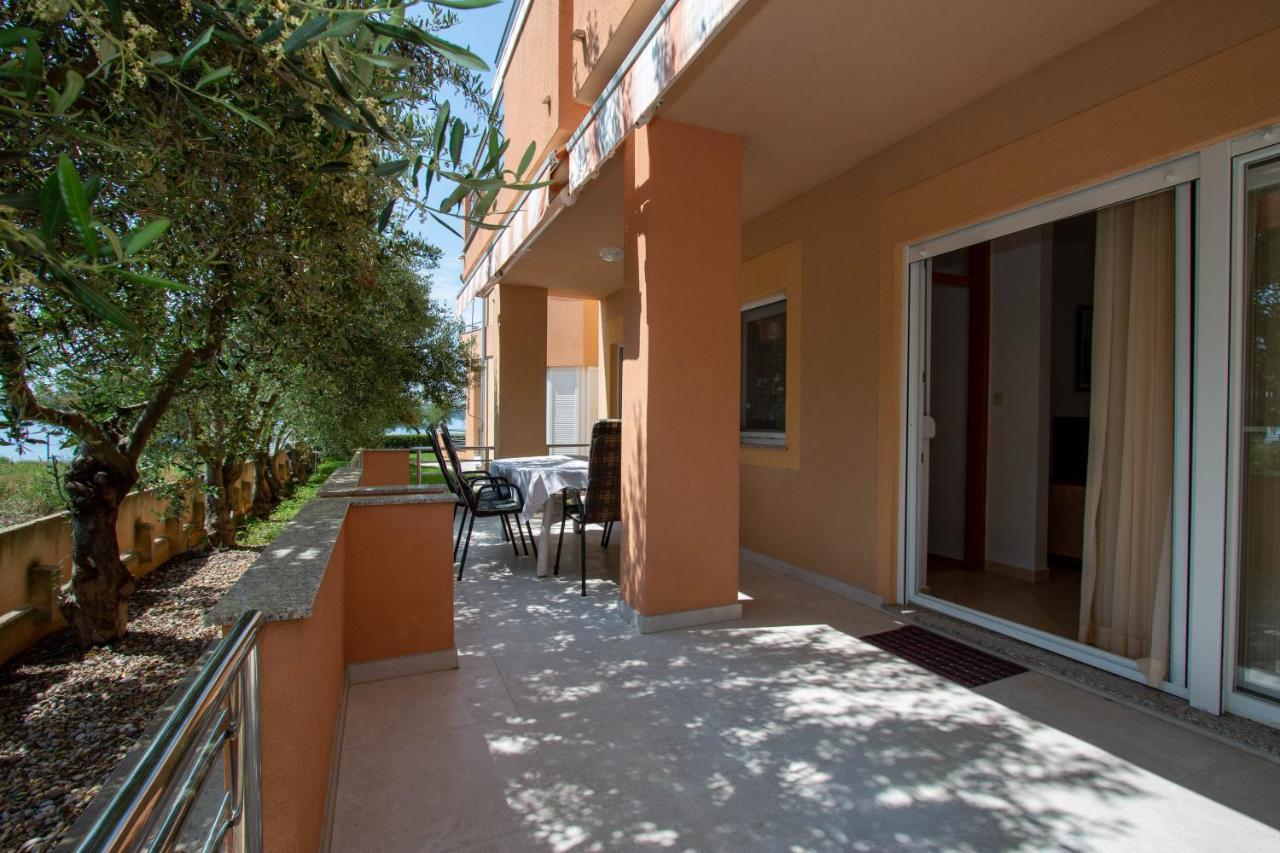 Apartments Matas Sukošan Dış mekan fotoğraf