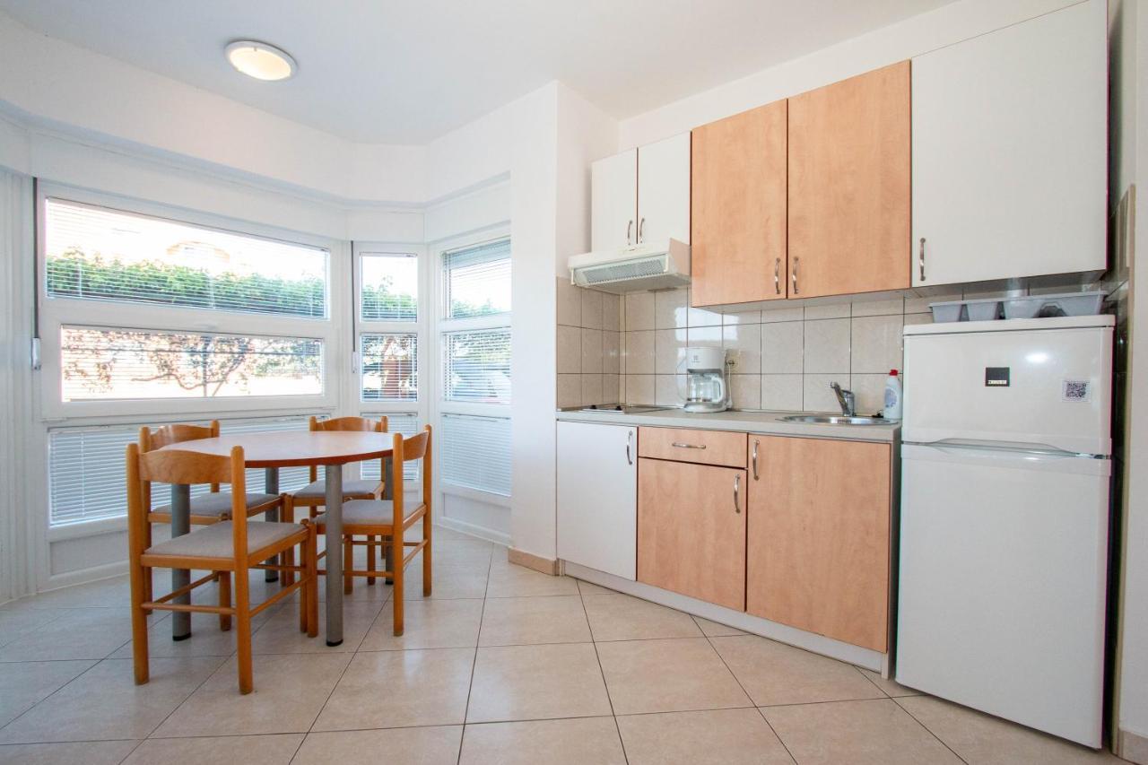 Apartments Matas Sukošan Dış mekan fotoğraf
